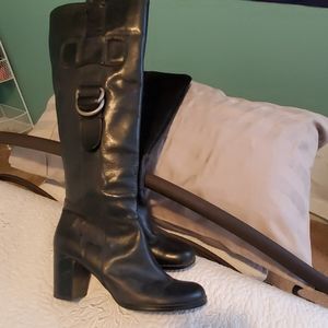 Leather boots